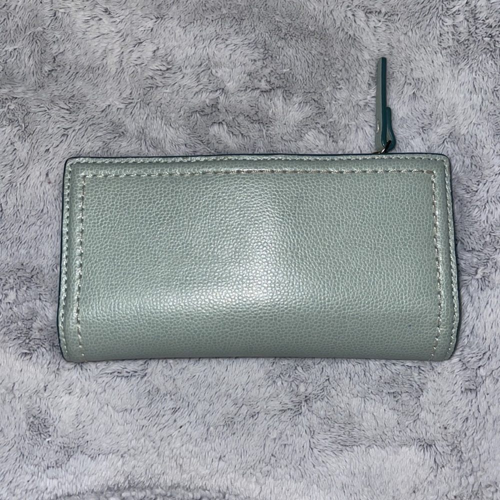 SOLD Kate Spade snap closure wallet - Picture 2 of 9